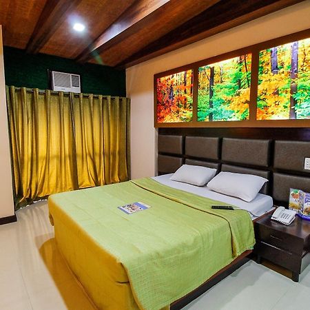 Hotel Dream World Quezon City Esterno foto